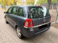 Gebraucht Opel Zafira Edition 116 PS (85 kW) 2009 Grau Van / Kleinbus