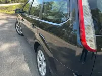 Używany Ford Focus 101 KM (74 kW) 2011 Czarny Kombi
