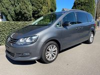 Second-hand VW Sharan 200 CP (147 kW) 2011 Gri Monovolum