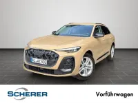 Gebraucht Audi Q5 Comfort 204 PS (150 kW) 2025 Sakhirgold metallic (metallic) SUV