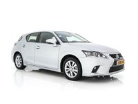 Gebraucht Lexus CT200h Business Edition 136 PS (100 kW) 2014 Grau Limousine