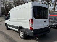 Gebraucht Ford Transit Trend 131 PS (96 kW) 2018 Weiß Limousine
