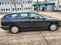 Gebraucht Volvo V40 115 PS (84 kW) 1998 Blau Kombi
