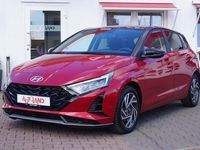 Gebraucht Hyundai i20 101 PS (74 kW) 2024 Dragonredmet./schwarz Kleinwagen