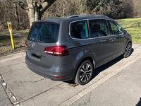 Gebraucht VW Sharan 150 PS (110 kW) 2019 Grau Van / Kleinbus