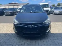 Gebraucht Hyundai i20 Edition 86 PS (63 kW) 2013 Schwarz Kleinwagen