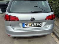 Gebraucht VW Golf VII Trendline 110 PS (80 kW) 2015 Grau Kombi