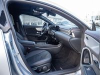 Gebraucht Mercedes CLA200 Shooting Brake Premium 163 PS (119 kW) 2024 Weiss / polarweiß Kombi