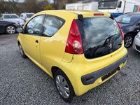 Gebraucht Peugeot 107 Filou 68 PS (50 kW) 2007 Gelb Kleinwagen