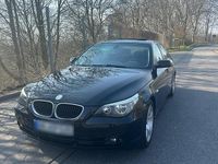 Gebraucht BMW 530 193 PS (141 kW) 2004 Schwarz Limousine