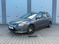 Gebraucht Hyundai i30 Comfort 109 PS (80 kW) 2010 Grau Kombi