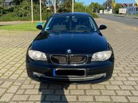 Gebraucht BMW 118 143 PS (105 kW) 2009 Schwarz Kleinwagen