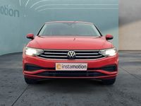Gebraucht VW Passat 150 PS (110 kW) 2021 Rot Limousine