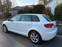 Gebraucht Audi A3 Attraction 102 PS (75 kW) 2010 Weiß Kleinwagen