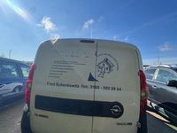 Gebraucht Opel Combo 90 PS (66 kW) 2015 Weiß Van / Kleinbus