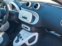 Gebraucht Smart ForFour 90 PS (66 kW) 2015 Weiß Kleinwagen