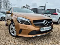 Gebraucht Mercedes A180 122 PS (89 kW) 2017 Beige Limousine