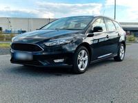 Usata Ford Focus 125 CV (91 kW) 2015 Nero Station wagon