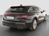 Gebraucht Audi A5 Sport 150 PS (110 kW) 2025 Schwarz Kombi