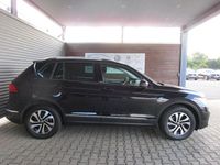 Gebraucht VW Tiguan Active 150 PS (110 kW) 2021 Schwarz SUV