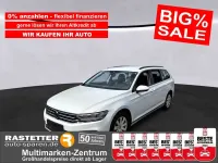 Gebraucht VW Passat 150 PS (110 kW) 2023 Weiß Kombi