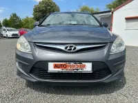 Gebraucht Hyundai i30 90 PS (66 kW) 2011 Grau Kombi