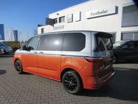 Gebraucht VW Multivan Style 150 PS (110 kW) 2023 Silber Van
