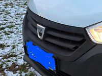 Gebraucht Dacia Dokker 102 PS (75 kW) 2018 Weiß Van / Kleinbus