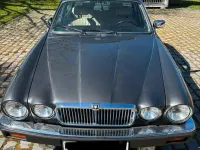 Gebraucht Jaguar XJ12 264 PS (194 kW) 1988 Grau Limousine