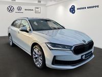 Neu Skoda Superb Selection 193 PS (141 kW) 2025 Kristall weiß uni Kombi