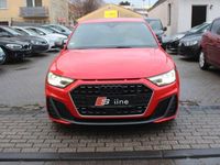 Gebraucht Audi A1 Ambiente 200 PS (147 kW) 2019 Rot SUV