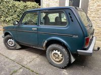 Gebraucht Lada niva 82 PS (60 kW) 2010 Grün SUV