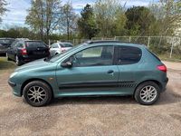 Gebraucht Peugeot 207 60 PS (44 kW) 1999 Grün Kleinwagen