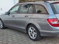 Gebraucht Mercedes C220 170 PS (125 kW) 2012 Grau Kombi