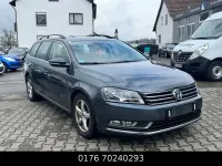 Second-hand VW Passat 140 CP (102 kW) 2011 Gri Berlinǎ