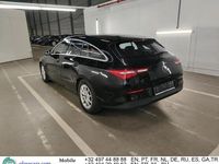Gebraucht Mercedes CLA180 Shooting Brake 116 PS (85 kW) 2022 Schwarz Kombi