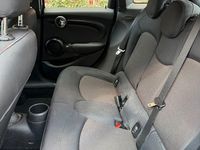 Second-hand Mini ONE 102 CP (75 kW) 2019 Negru Hatchback