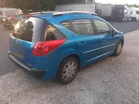 Gebraucht Peugeot 207 95 PS (69 kW) 2012 Blau Kombi