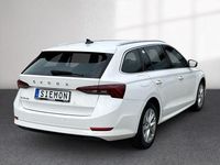 Gebraucht Skoda Octavia Style 116 PS (85 kW) 2023 Weiss Kombi