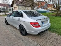 Gebraucht Mercedes C180 156 PS (114 kW) 2010 Silber Limousine