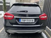 Gebraucht Mercedes GLA200 Urban 156 PS (114 kW) 2016 Schwarz SUV