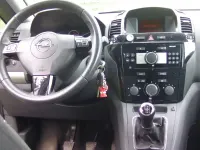 Gebraucht Opel Zafira 125 PS (91 kW) 2011 Schwarz Van / Kleinbus