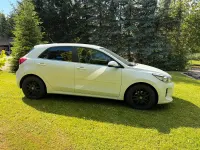 Gebraucht Kia Rio Spirit 90 PS (66 kW) 2017 Weiß Limousine