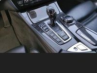 Gebraucht BMW 550 450 PS (330 kW) 2013 Grau Kombi