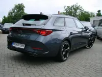 Gebraucht Cupra Leon 150 PS (110 kW) 2024 Magnetic tech grey metallic (metallic) Kombi