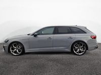Gebraucht Audi RS4 Ambiente 470 PS (345 kW) 2025 Nardograu Kombi
