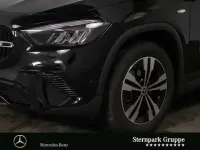 Gebraucht Mercedes GLA250 Progressive 218 PS (160 kW) 2025 Schwarz SUV