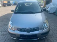 Gebraucht Toyota Yaris 65 PS (47 kW) 2005 Gold Kleinwagen