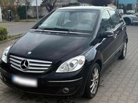Gebraucht Mercedes B170 116 PS (85 kW) 2006 Schwarz Van / Kleinbus