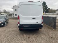Gebraucht Ford Transit 130 PS (95 kW) 2018 Weiß Van / Kleinbus